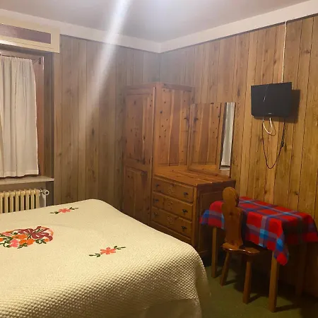 Hotell Des Salasses